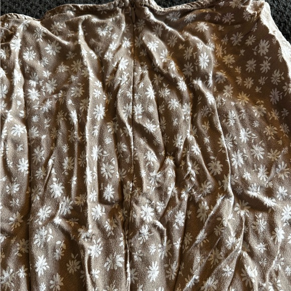 Women’s skirt - Picture 3 of 3